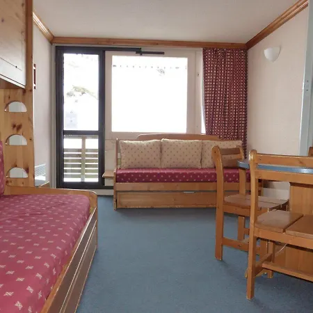 Divisible Aux Pieds Des Pistes Avec Balcon - Fr-1-181-2674 * 라 플라뉴